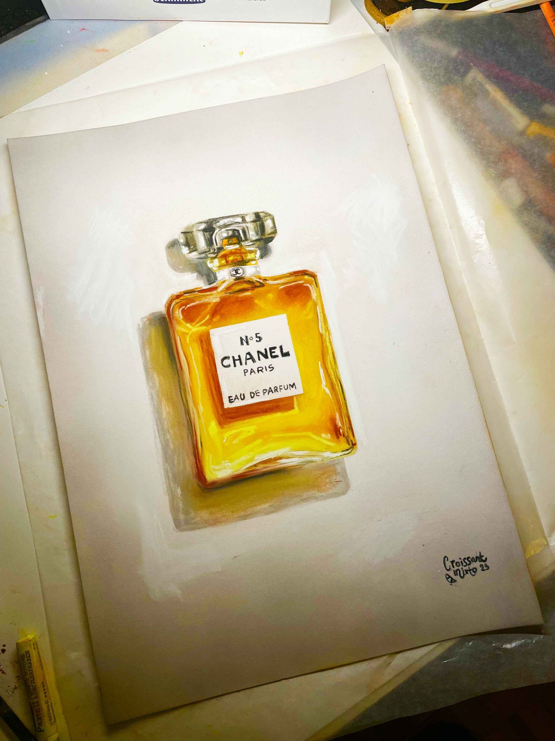 pastel-chanel-perfume1-croissant-mixto
